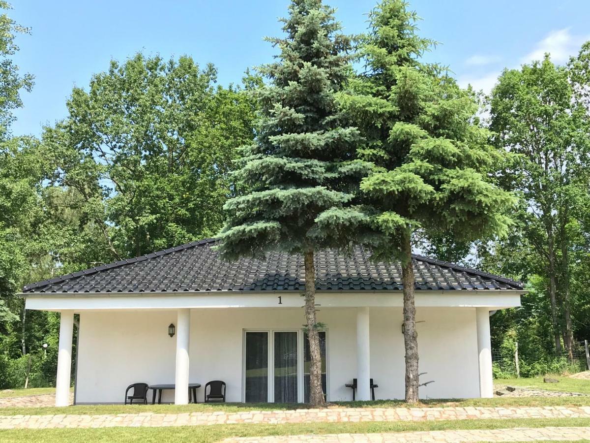 Louisapark Villa Lagow  Exterior photo